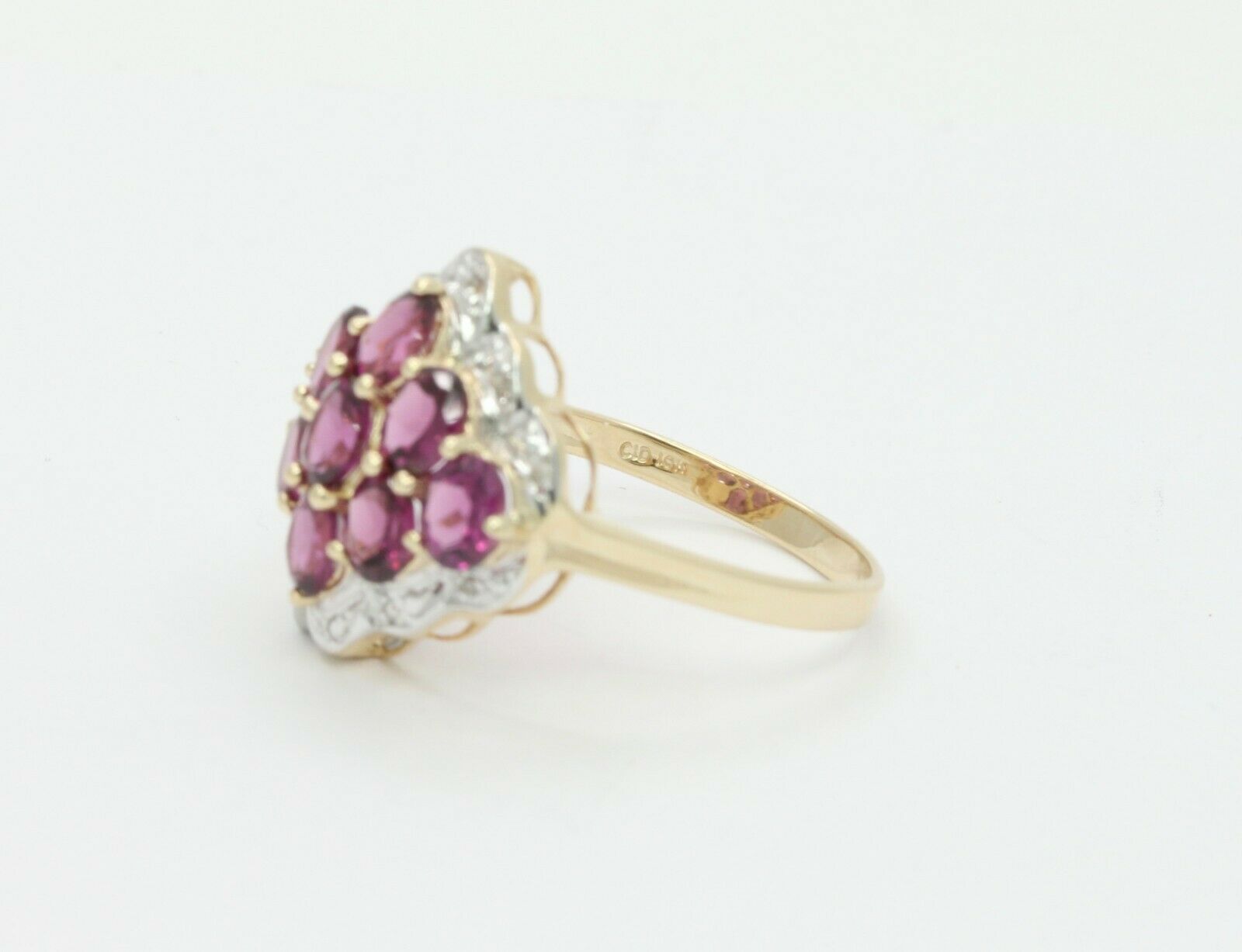 Vintage 10K Yellow Gold Diamond Amethyst Cluster Ring