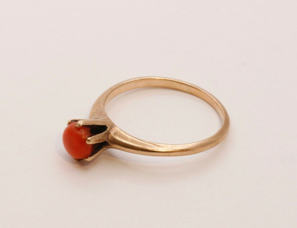 Victorian Ladies Natural Coral 14K Yellow Gold Ring