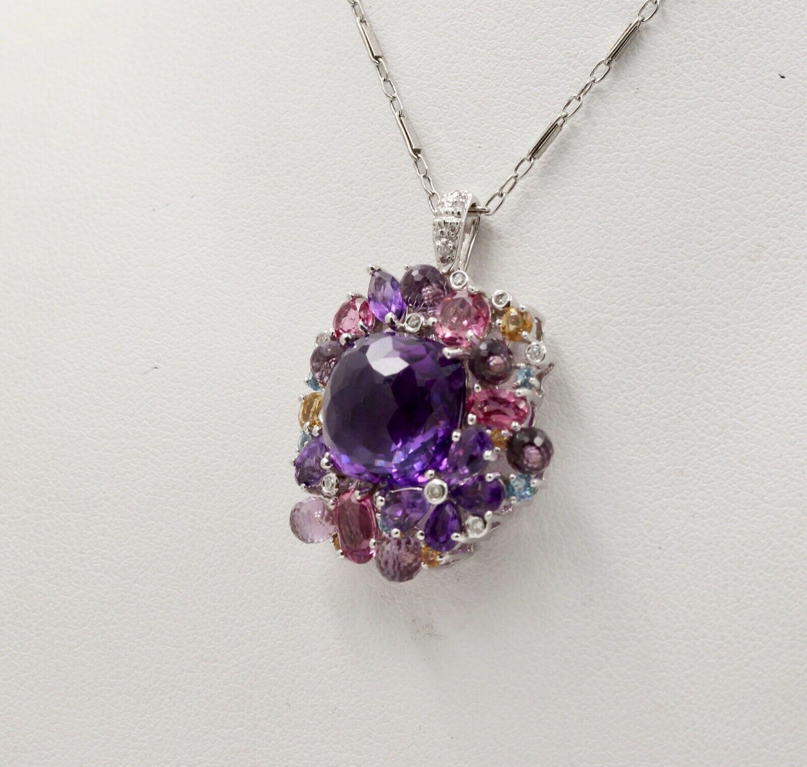 Vintage 18K White Gold Huge Amethyst Quartz Party Necklace
