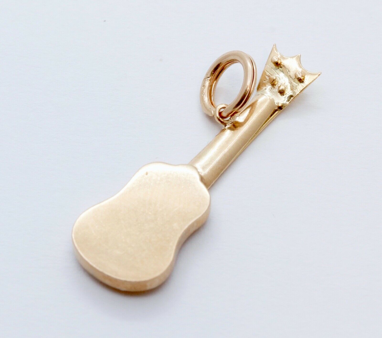 Guitar 18K Yellow Gold Pendant Charm Vintage