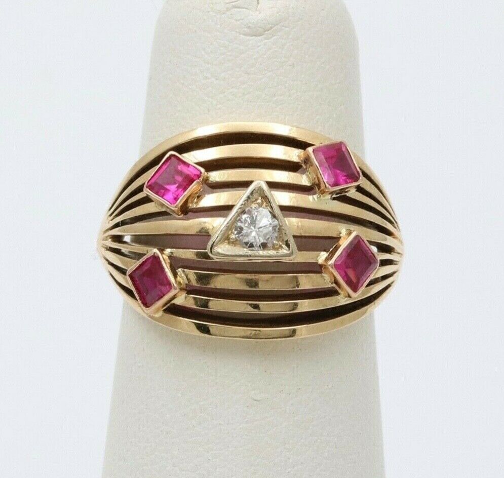 Vintage Retro 14K Yellow Gold Diamond and Ruby Dome Ring Band