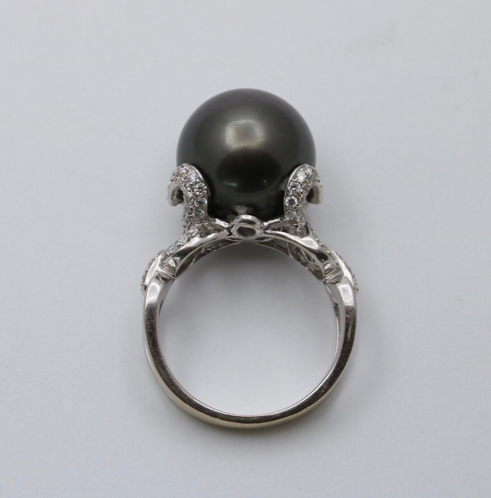 Vintage Tahitian South Sea Pearl Diamonds 18K White Gold Ring