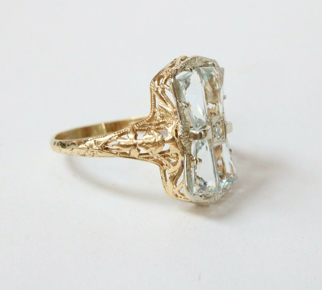 Art Deco Turpered baguette Aquamarine 14K Gold Filigree Ring