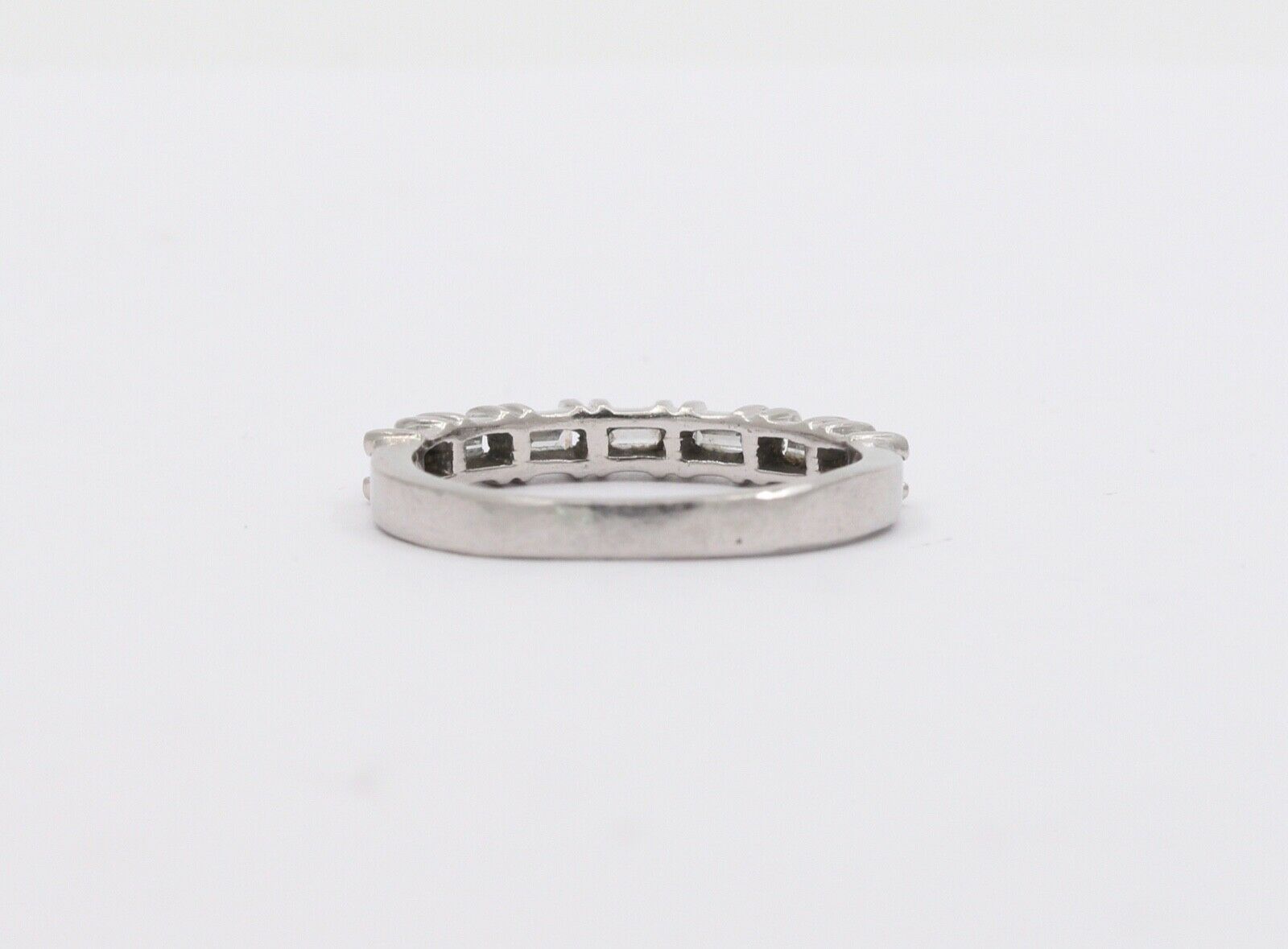 Vintage Ladies Wedding Band Baguette Diamonds Platinum Ring