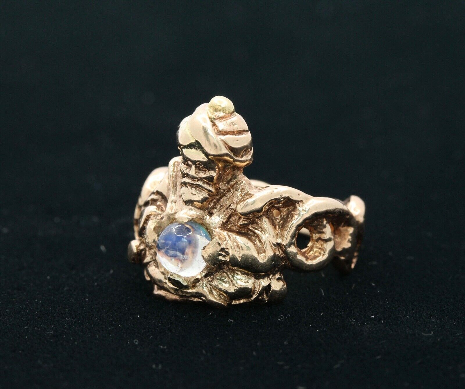 Cool Vintage Fortune Teller Clairvoyant Moonstone 14K Yellow Gold Ring