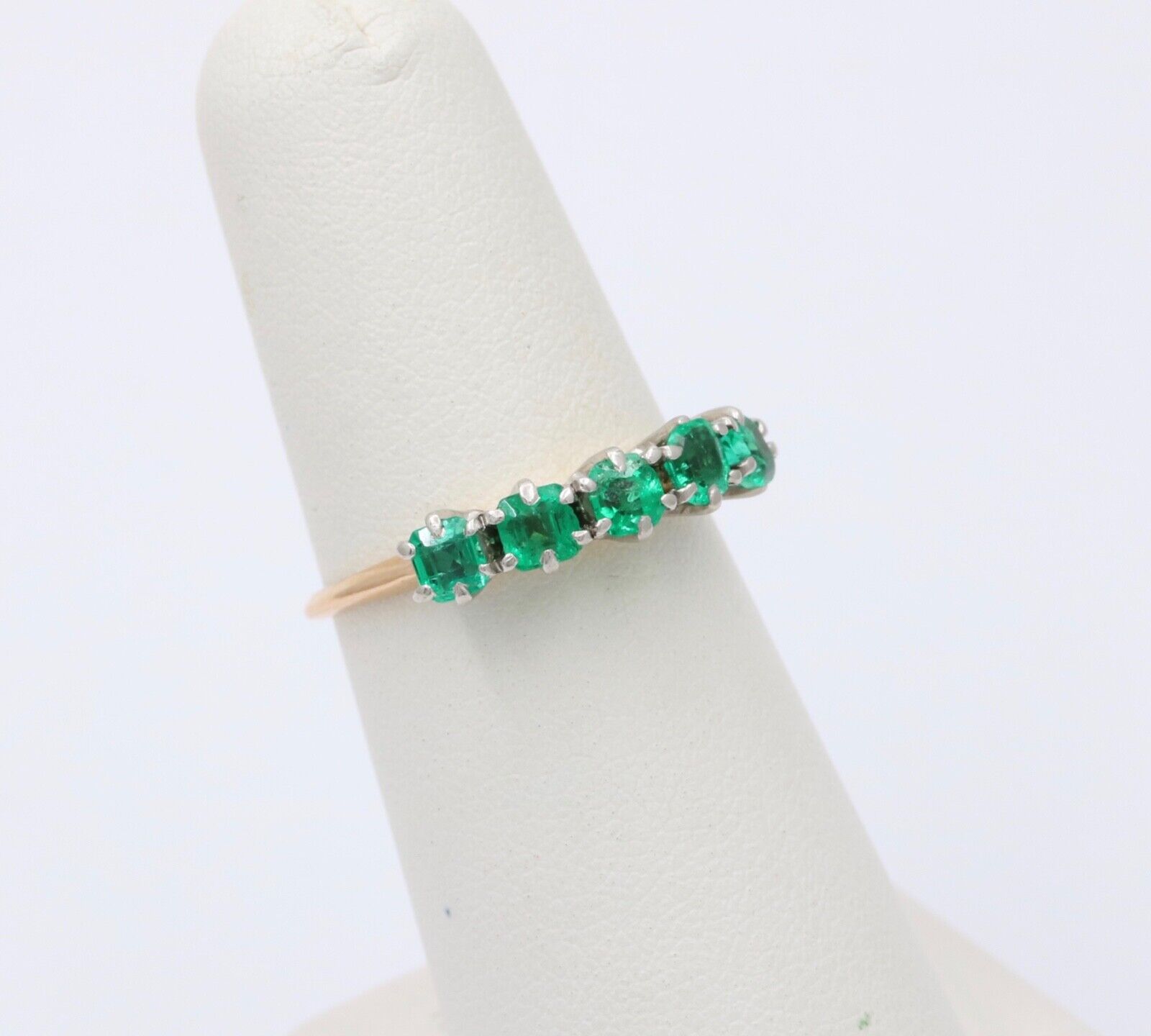 Vintage 14K Yellow Gold Emerald Five Stone Stacking Ring Band,Wedding Band.