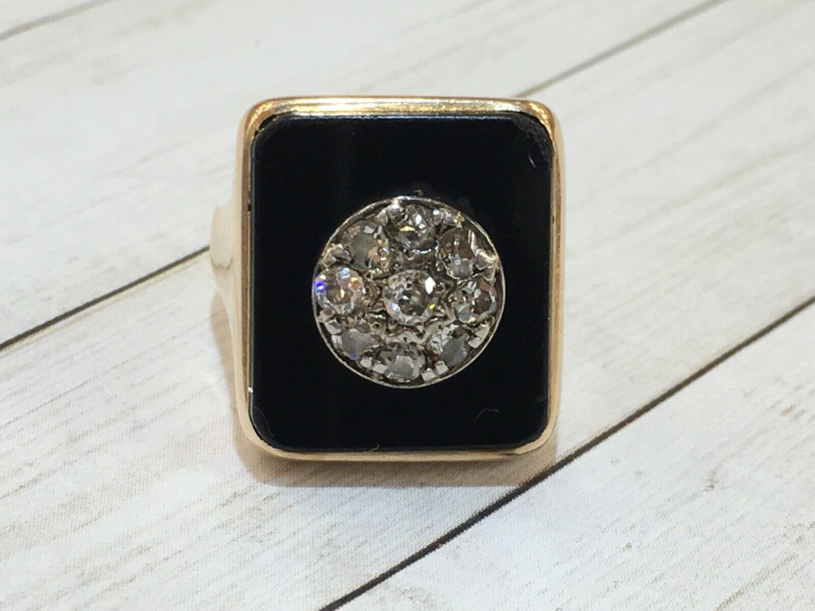 Vintage Men’s Ladies Unisex 14K Yellow Gold Diamonds Signet Ring