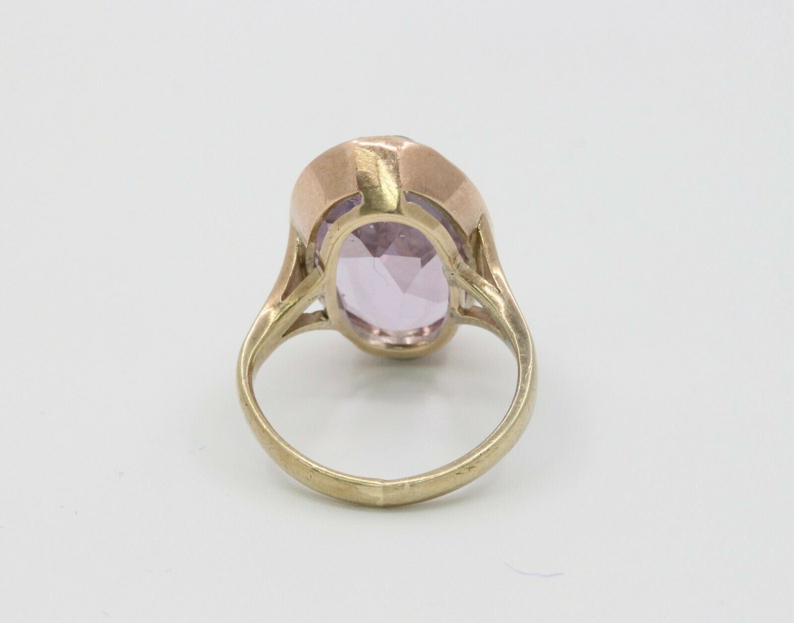 Vintage 9K Yellow Gold Rose De France Amethyst Solitaire Ring