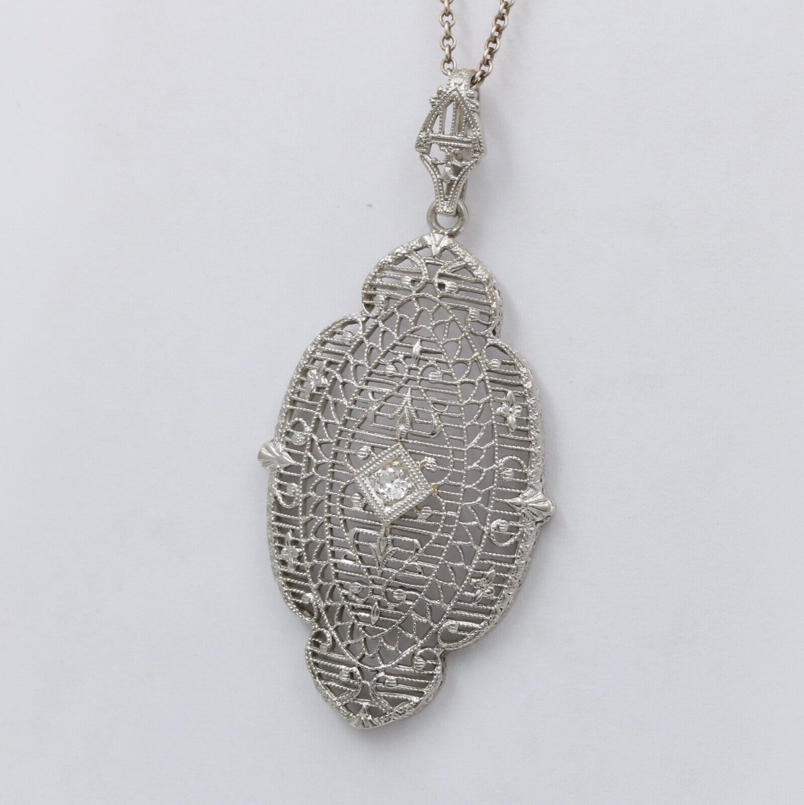 Art Deco 14K White Gold Filigree Diamond Pendant Necklace