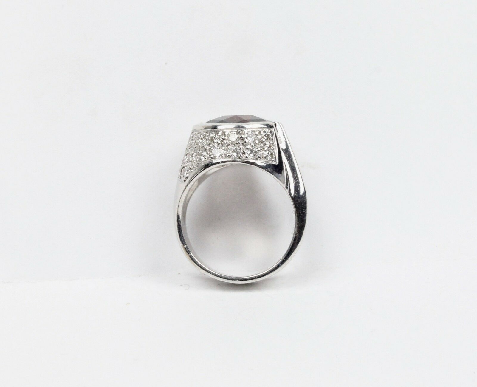 Vintage 18K White Gold Garnet and Diamond Statement Ring