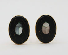 Load image into Gallery viewer, Pietra Dura Vintage 14K Yellow Gold Scarab Cufflinks
