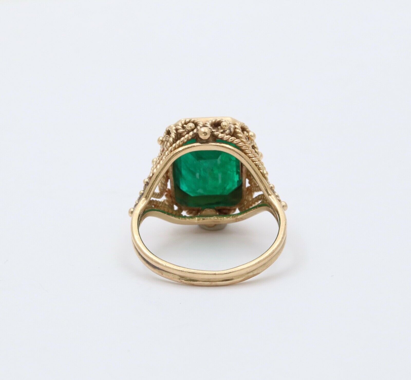 Vintage Emerald 14K Yellow Gold Ring