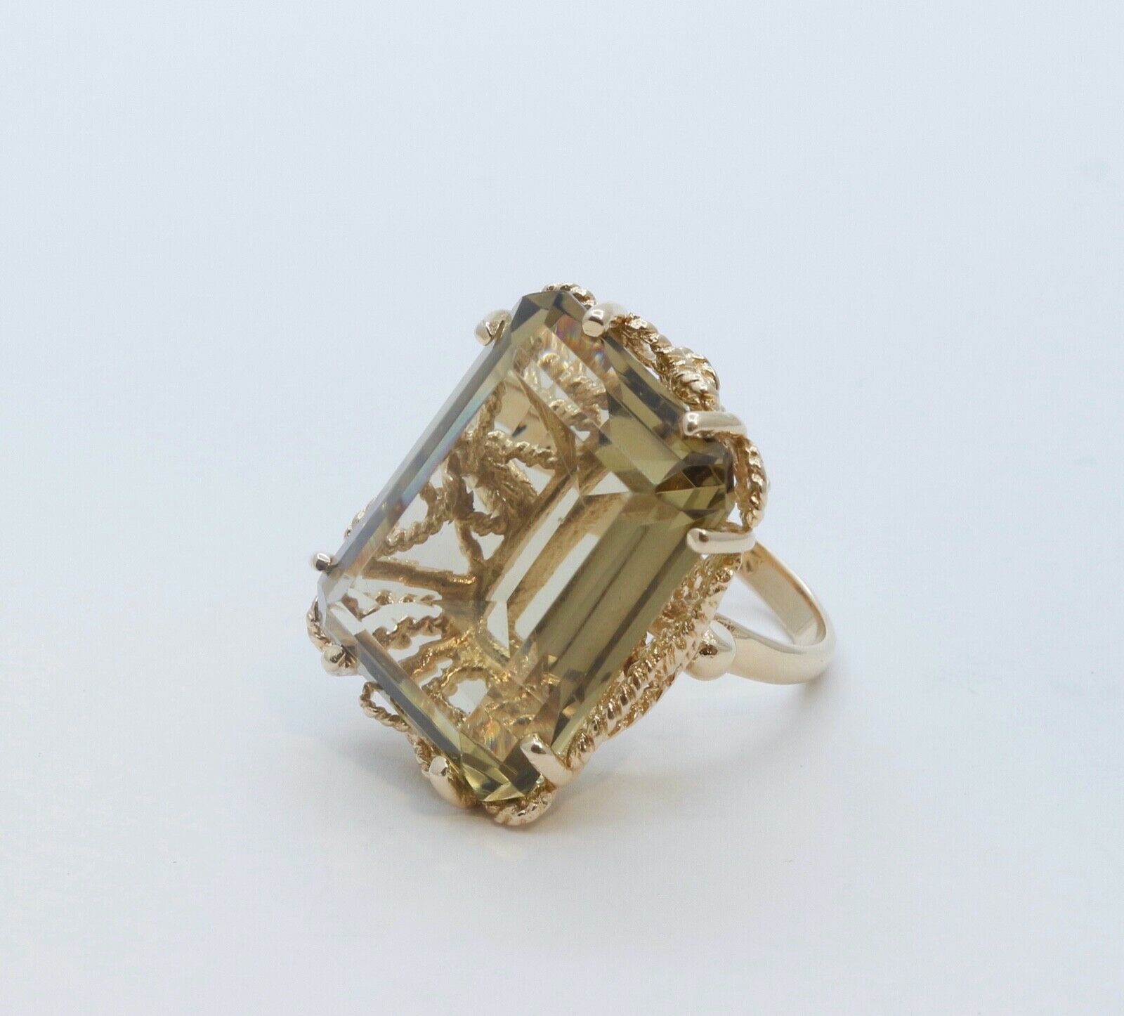 Vintage Ladies Citrine 14K Yellow Gold Ring