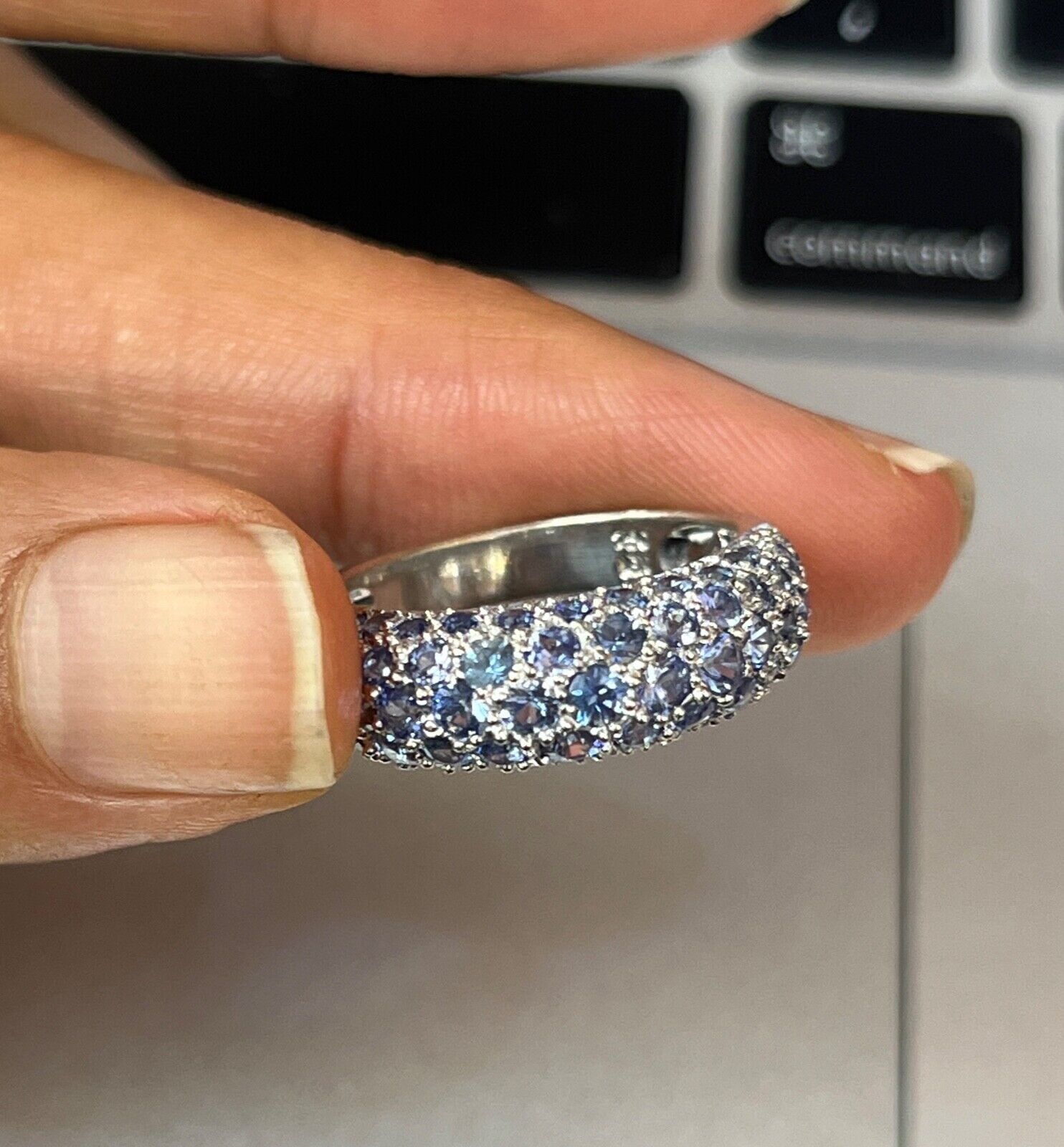 Vintage 18K Gold Sapphire Pave Ring Band