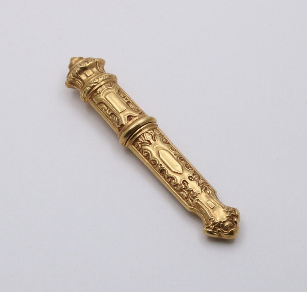 Victorian Repousse 18K Yellow Gold Needle Case