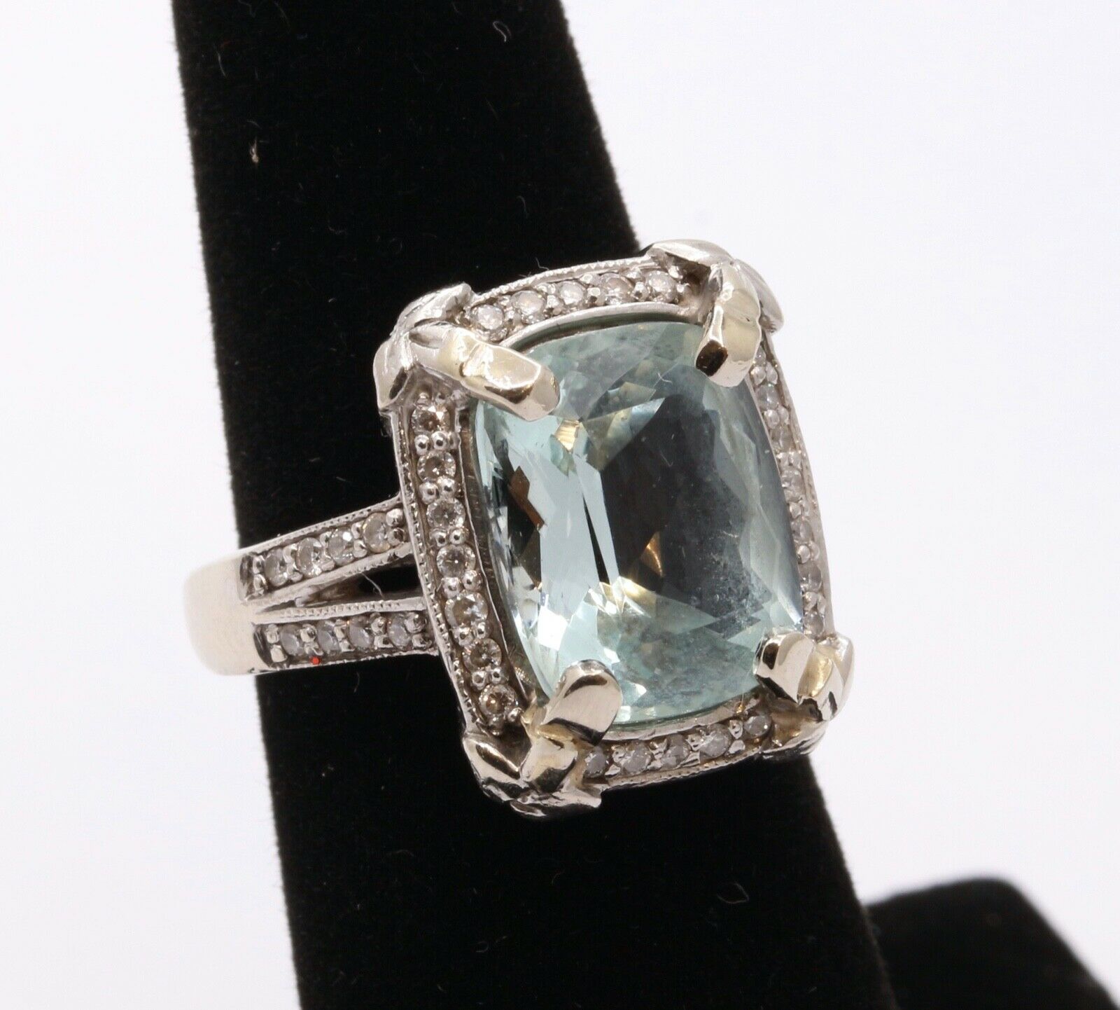 Vintage 14K White Gold Aquamarine Diamonds Ring