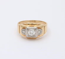 Load image into Gallery viewer, Vintage 14K Two Tone Gold Diamond Ring Band. Unisex Ring.
