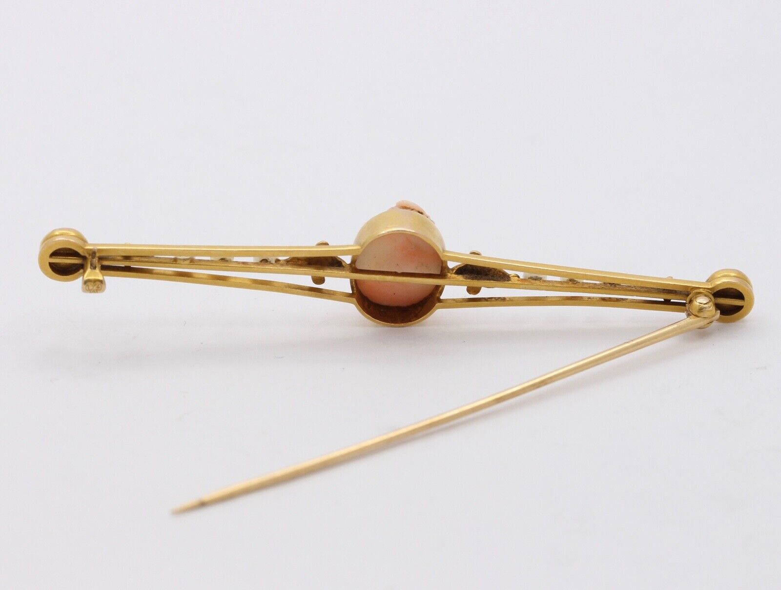 Antique Ladies 14K Yellow Gold Carved Coral Pearls Brooch Pin