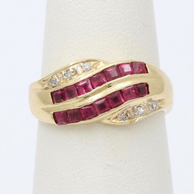 Vintage 14K Yellow Gold Ruby & Diamond Infinity Ring Band