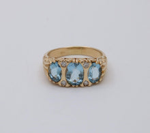 Load image into Gallery viewer, Vintage Victorian Style Blue Topaz 14K Yellow Gold Ring Band
