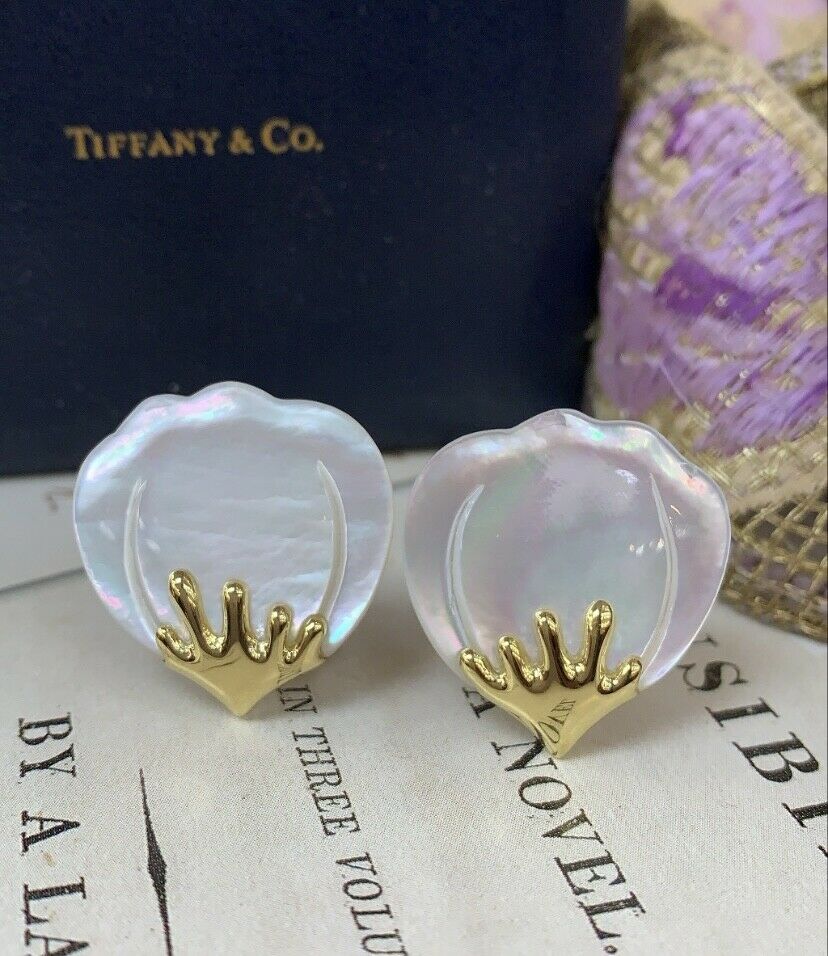 Tiffany and Co. Angela Cummings 18K YG Mother of Pearl Flower Earrings