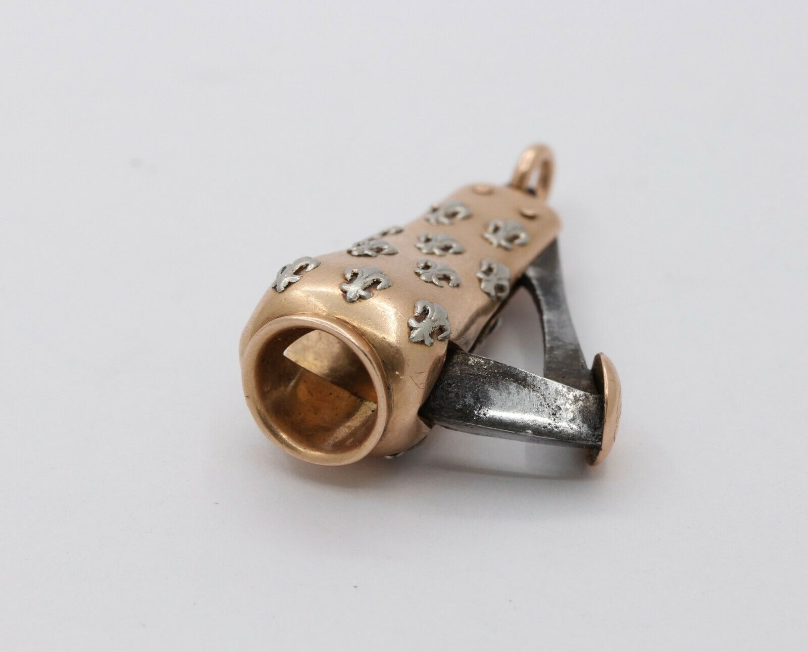 Vintage 14K Rose Gold Fleur de Lis Rose Gold Cigar Cutter Fob