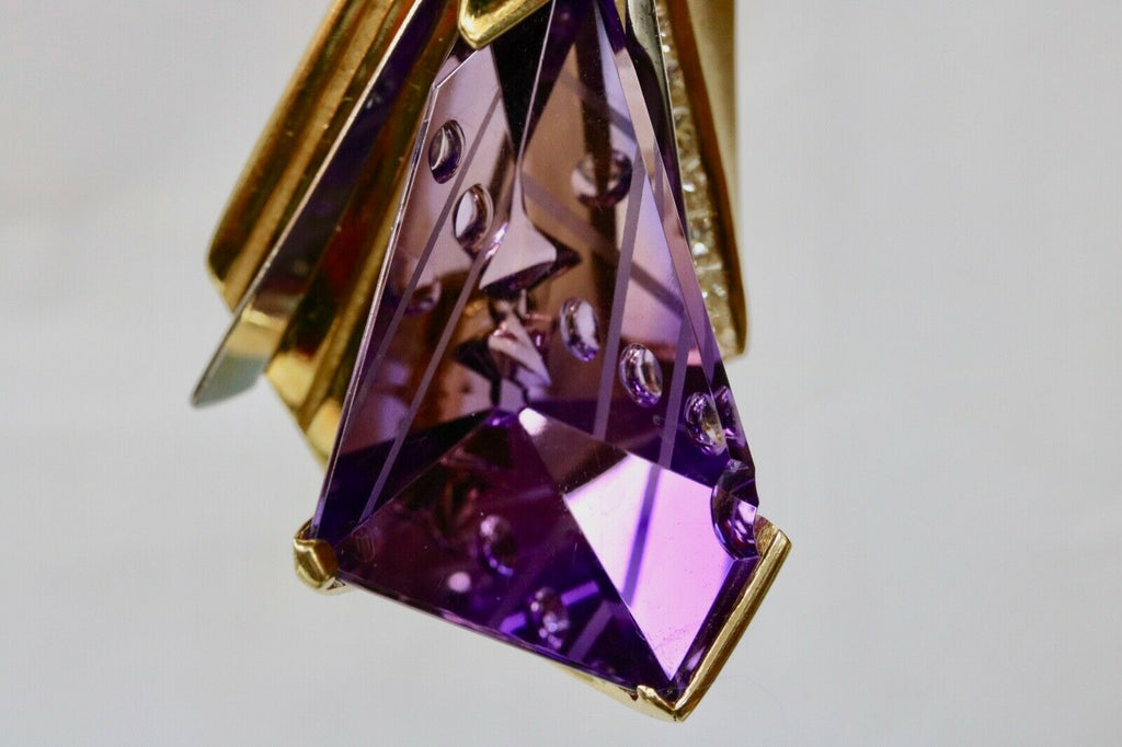 Vintage Geometric Amethyst Diamonds 18K Yellow Gold Pendant Brooch