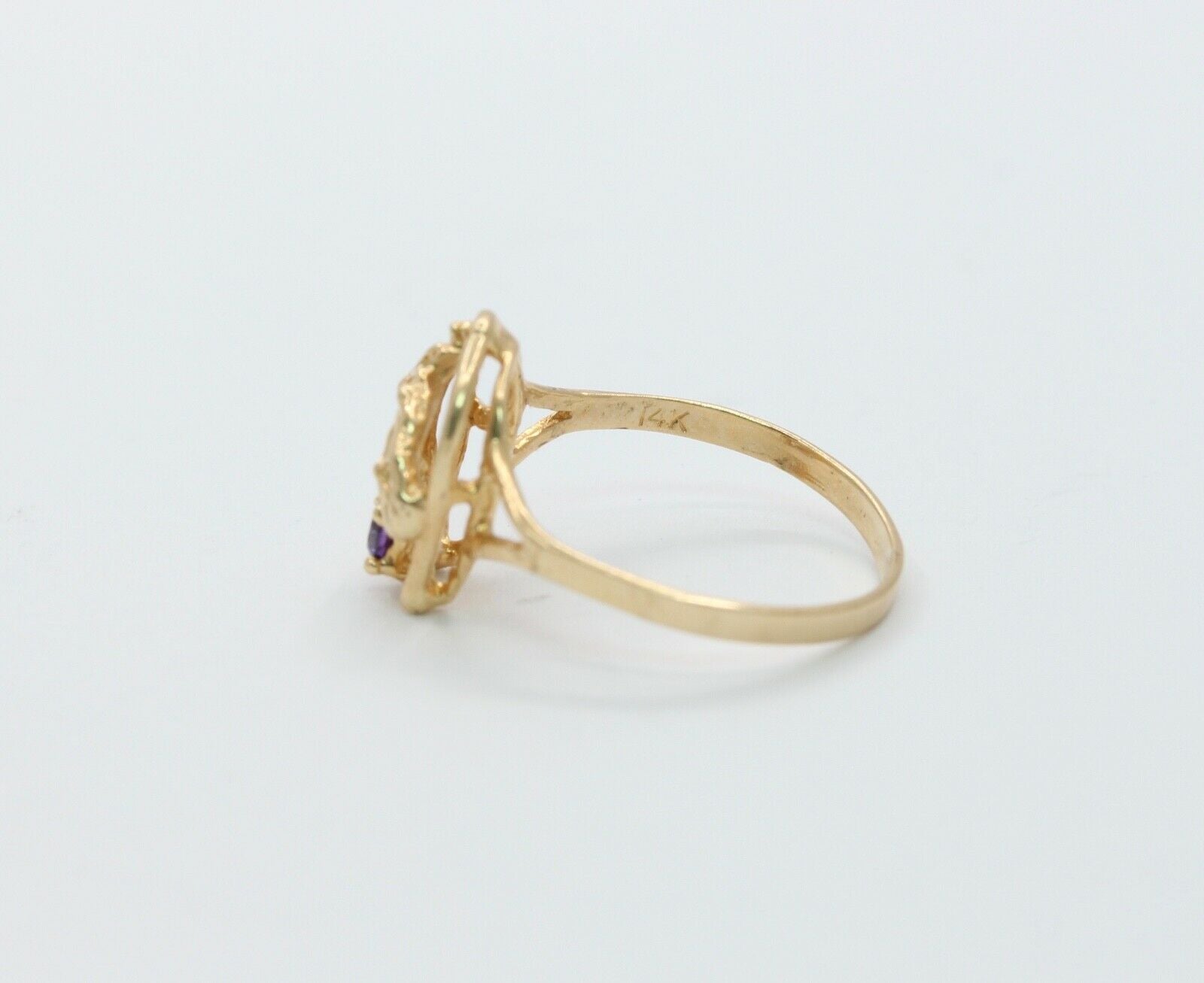 Vintage Horse Portrait in Horseshoe Amethyst 14K Yellow Gold Ring