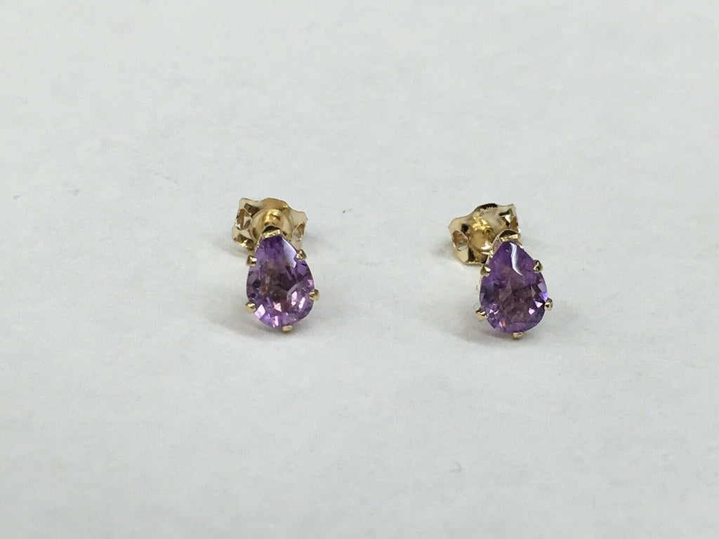Vintage Ladies Amethyst 14K Yellow Gold Earrings