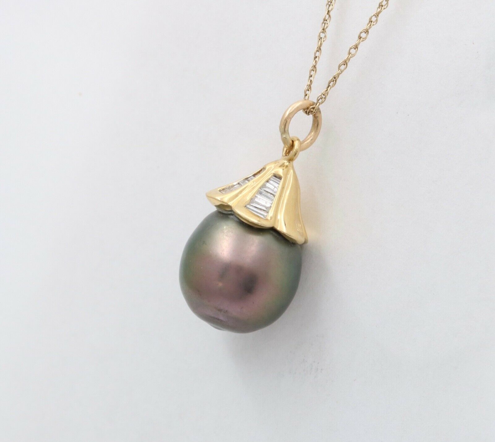 Vintage 18K Yellow Gold Baroque Black South Sea Pearl Diamond Pendant, Necklace