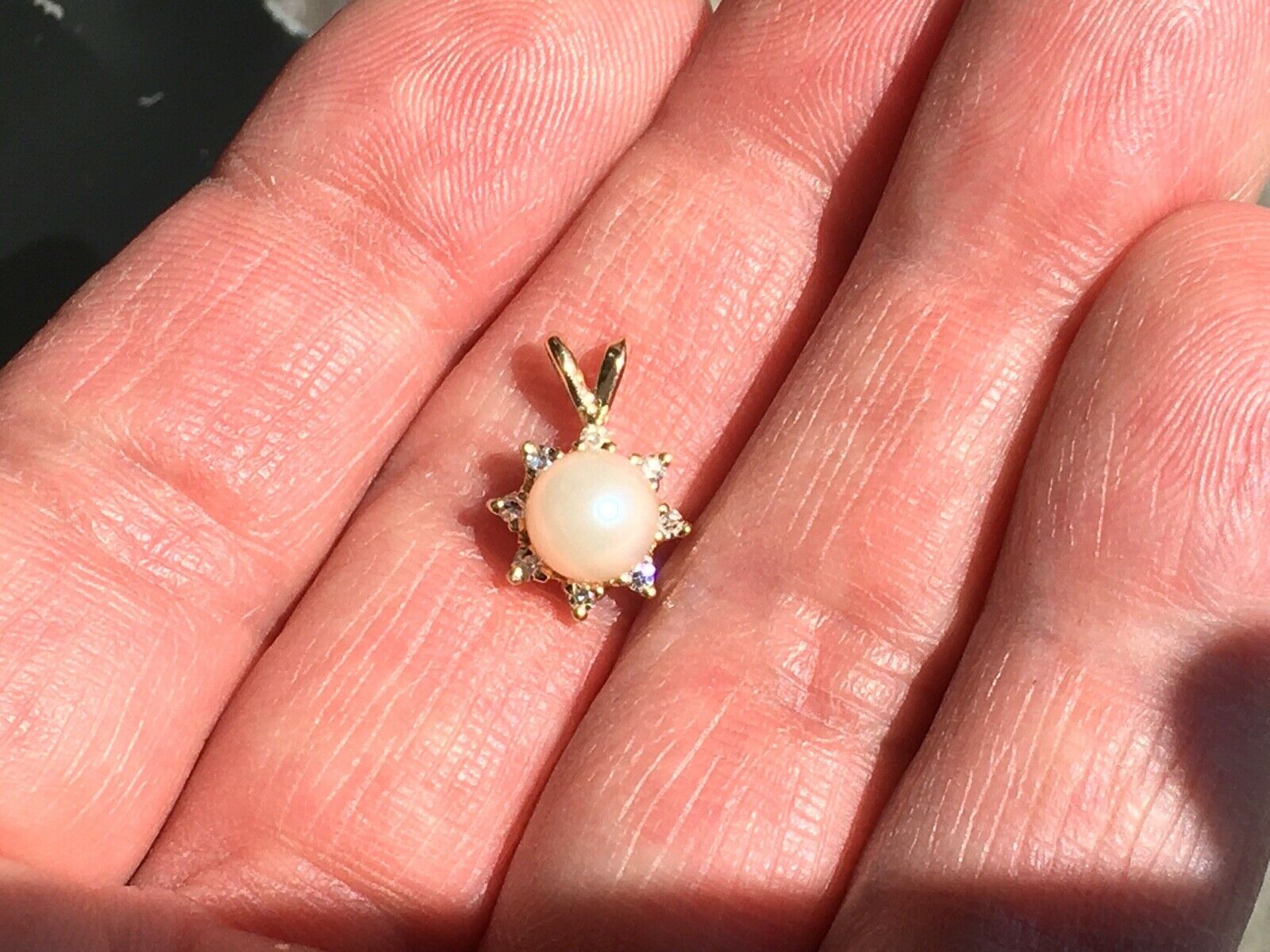 Vintage Pearl Diamonds 14K Yellow Gold Pendant
