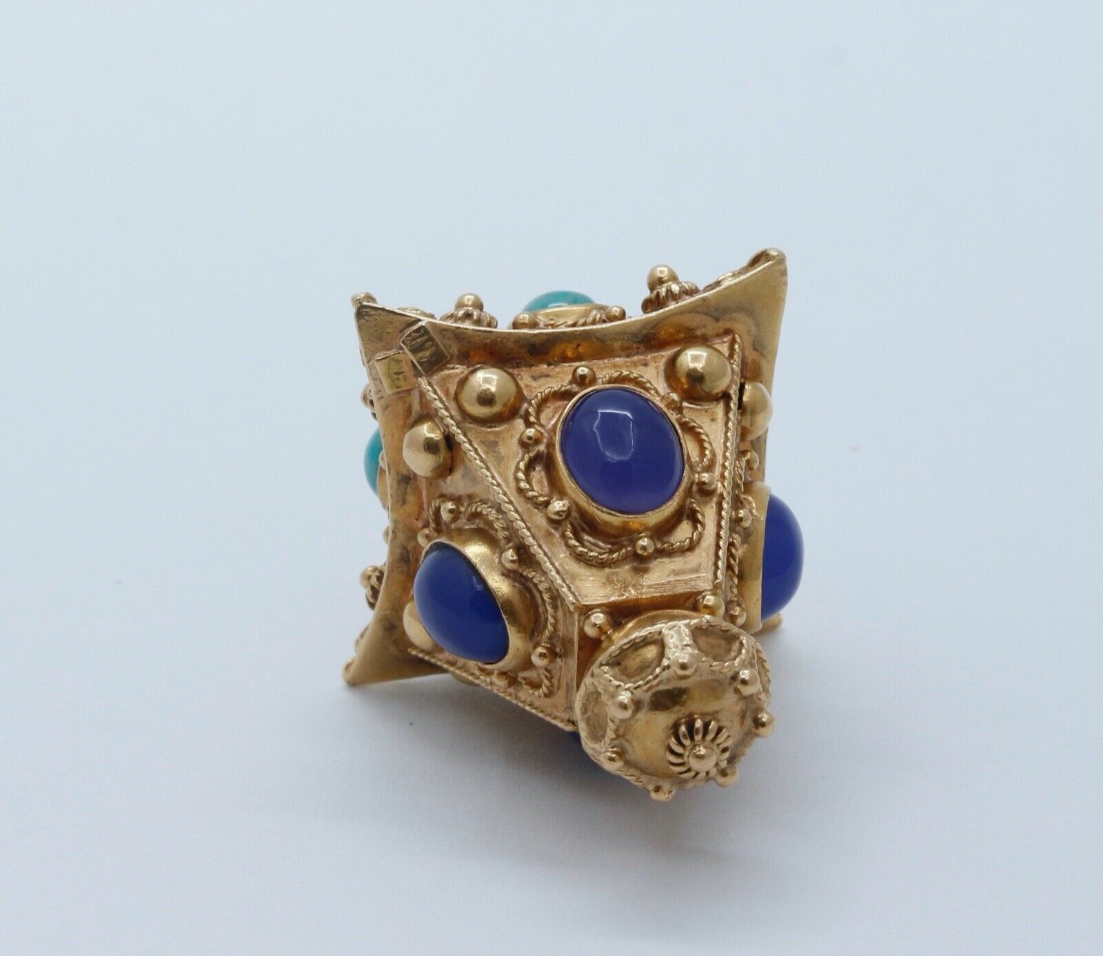 Victorian Street Lantern 18K Yellow Gold Chalcedony Turquoise Pendant