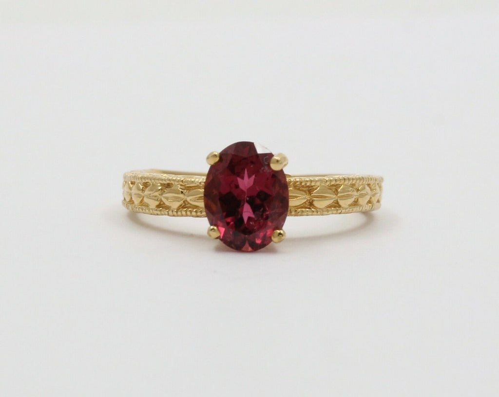 Vintage 14K Yellow Gold Rubellite Engraved Solitaire Ring