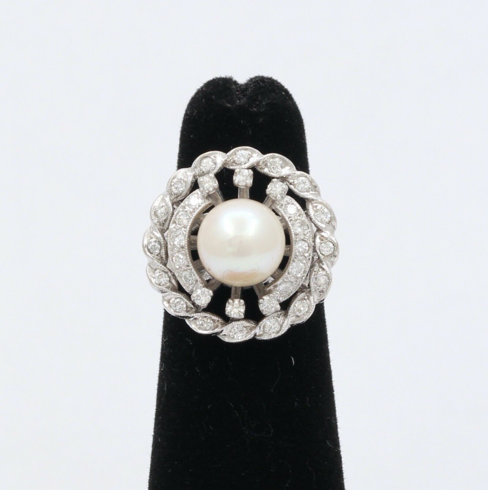Vintage 14K White Gold Pearl Diamond Floral Ring