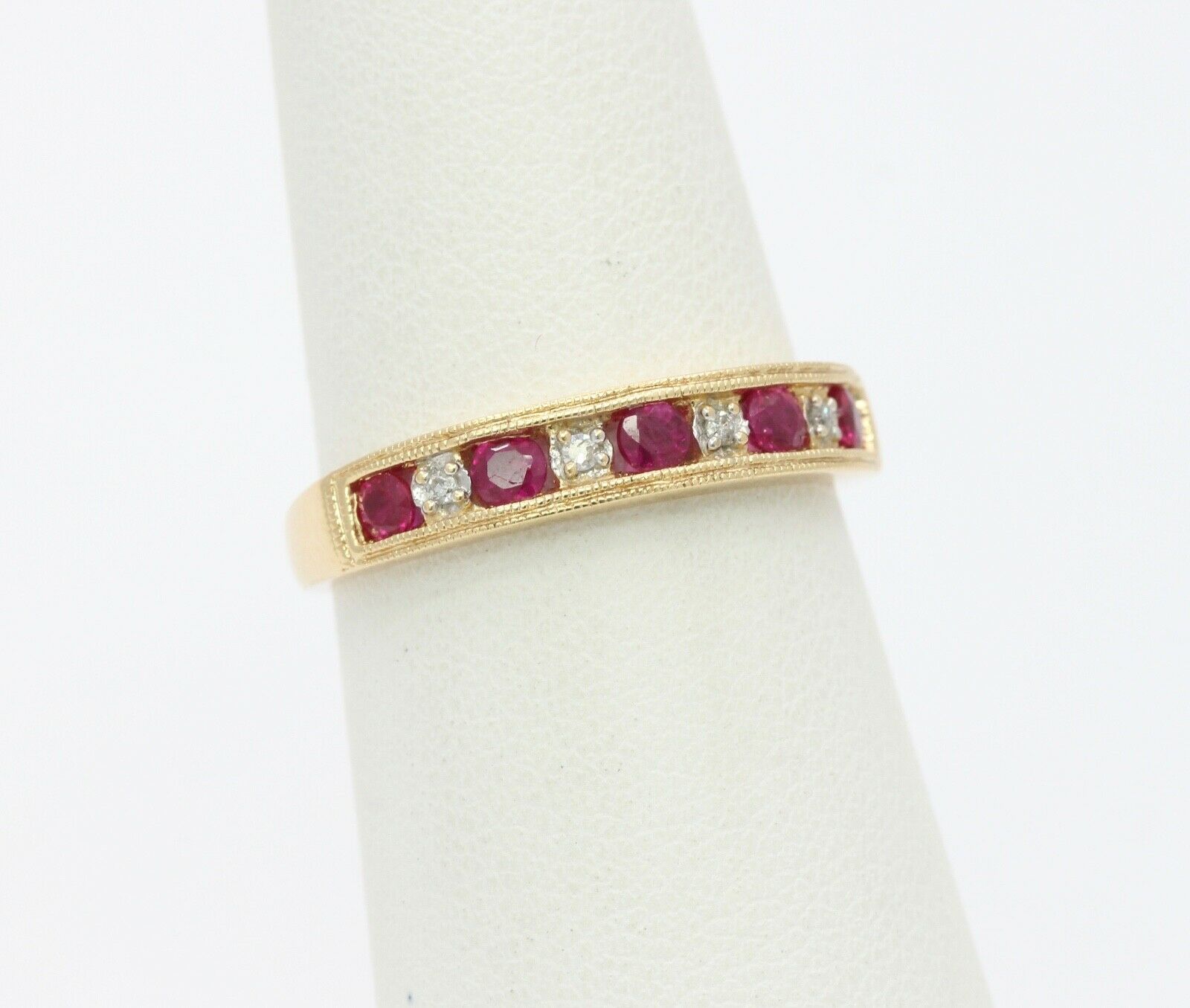 Vintage Ladies Rubies and Diamonds Ring