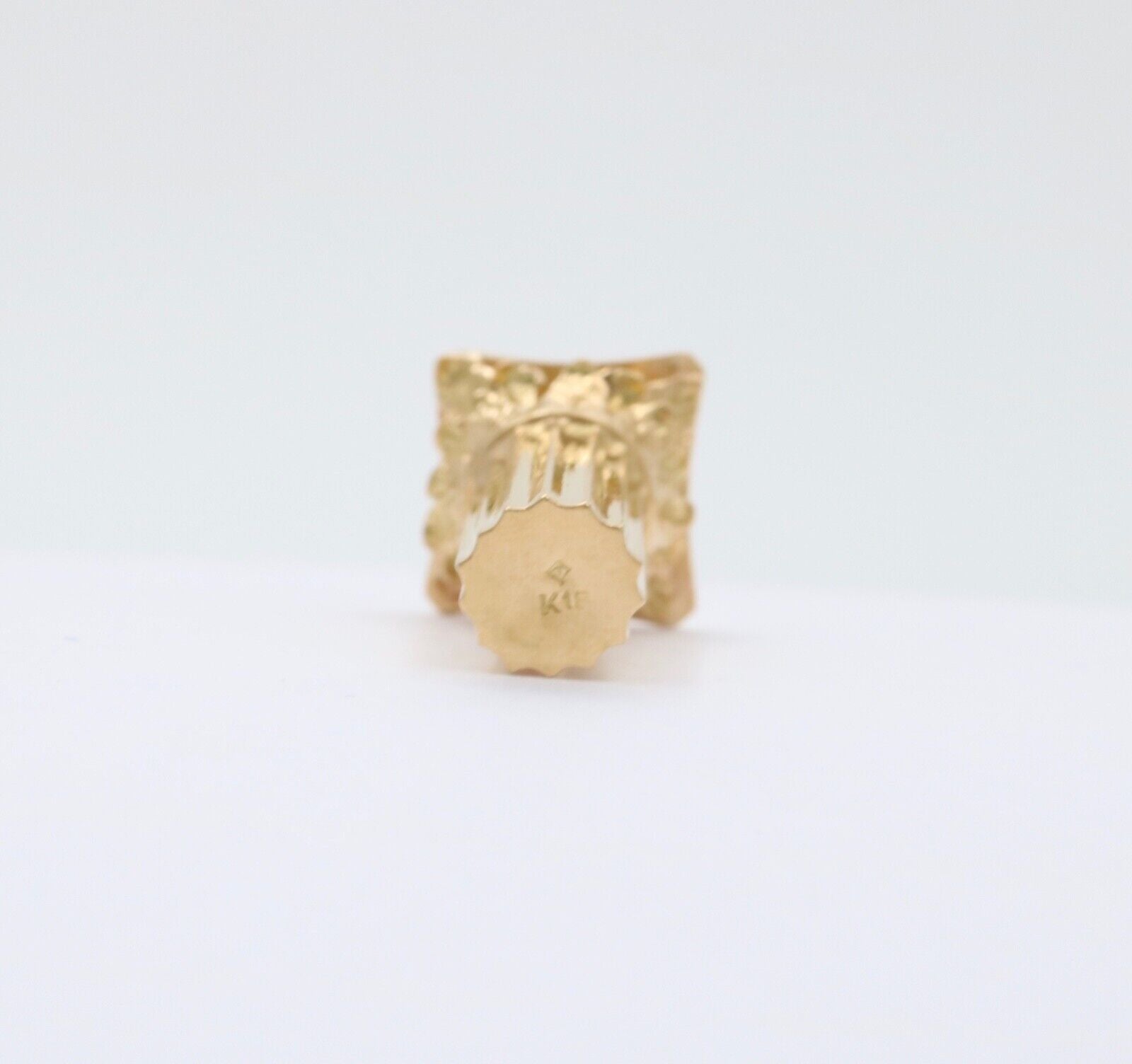 Vintage Greek Corinthian Column 18K Yellow Gold Pendant Charm