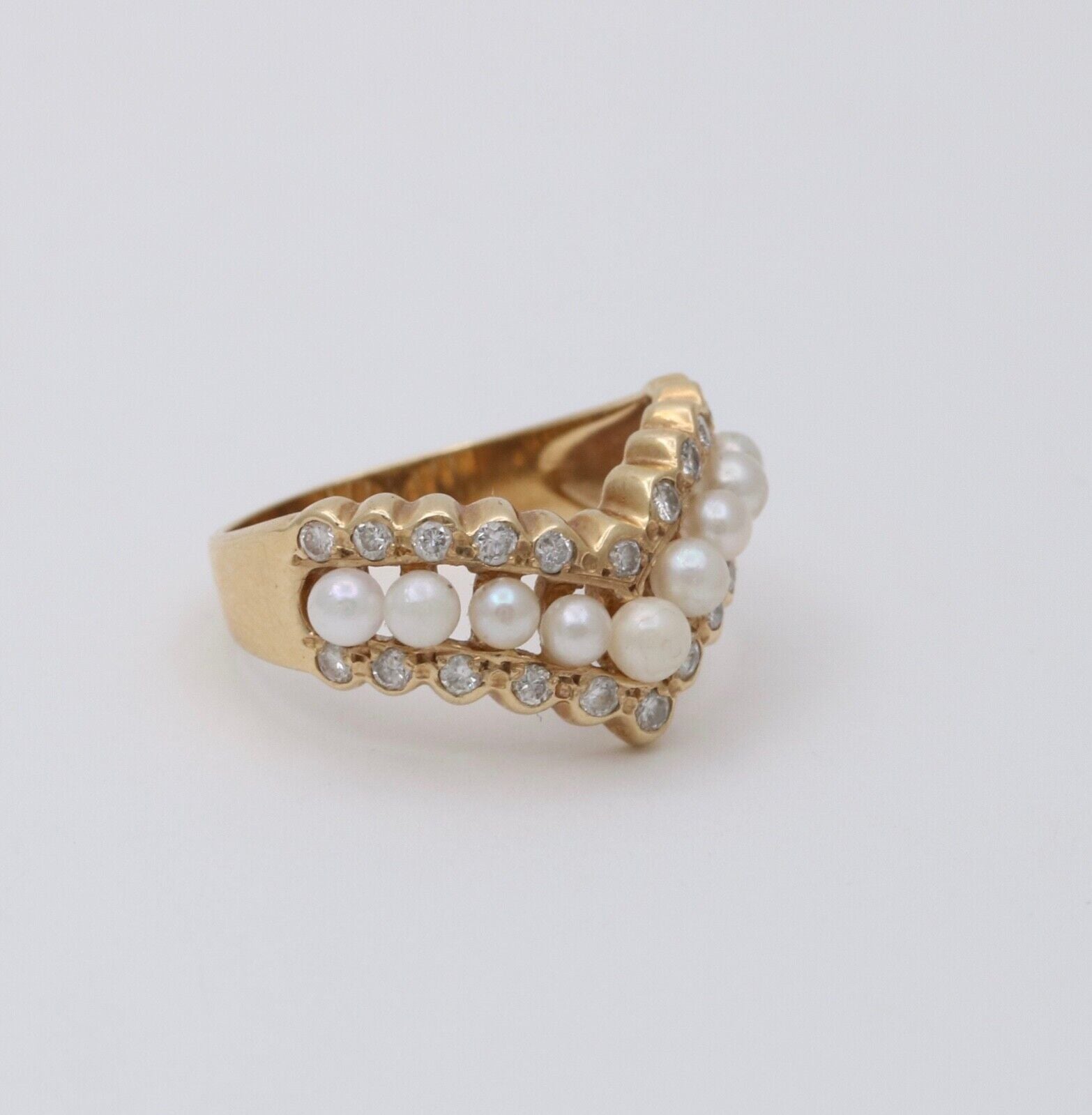 Vintage V Shape 14K Yellow Gold Pearl & Diamond Ring