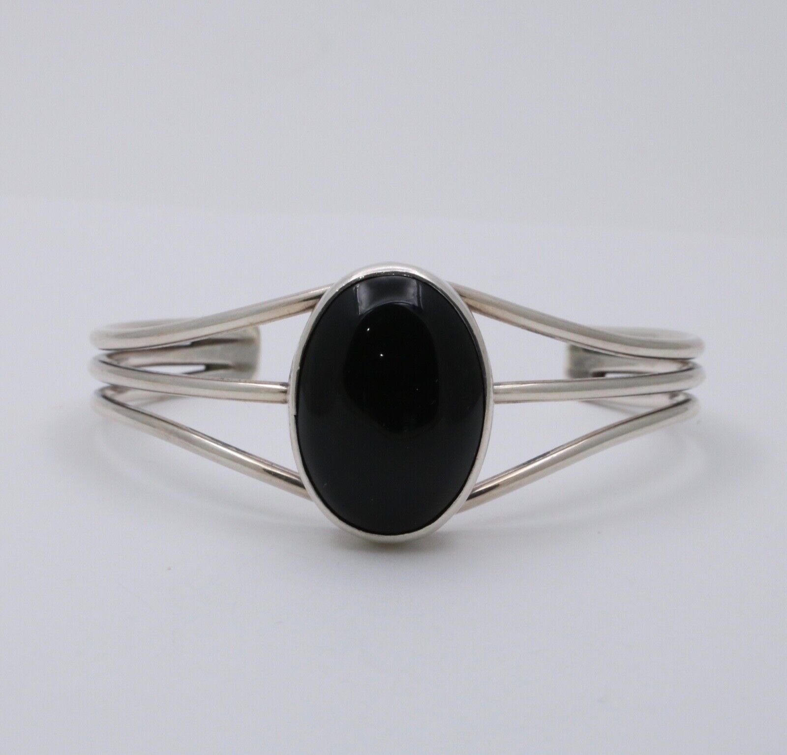Vintage Onyx 925 Sterling Silver Bangle Cuff Bracelet
