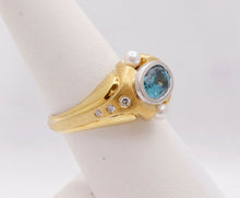 Load image into Gallery viewer, Unisex Mens Ladies Blue Zircon Diamonds Pearls Platinum 18K Yellow Gold Ring
