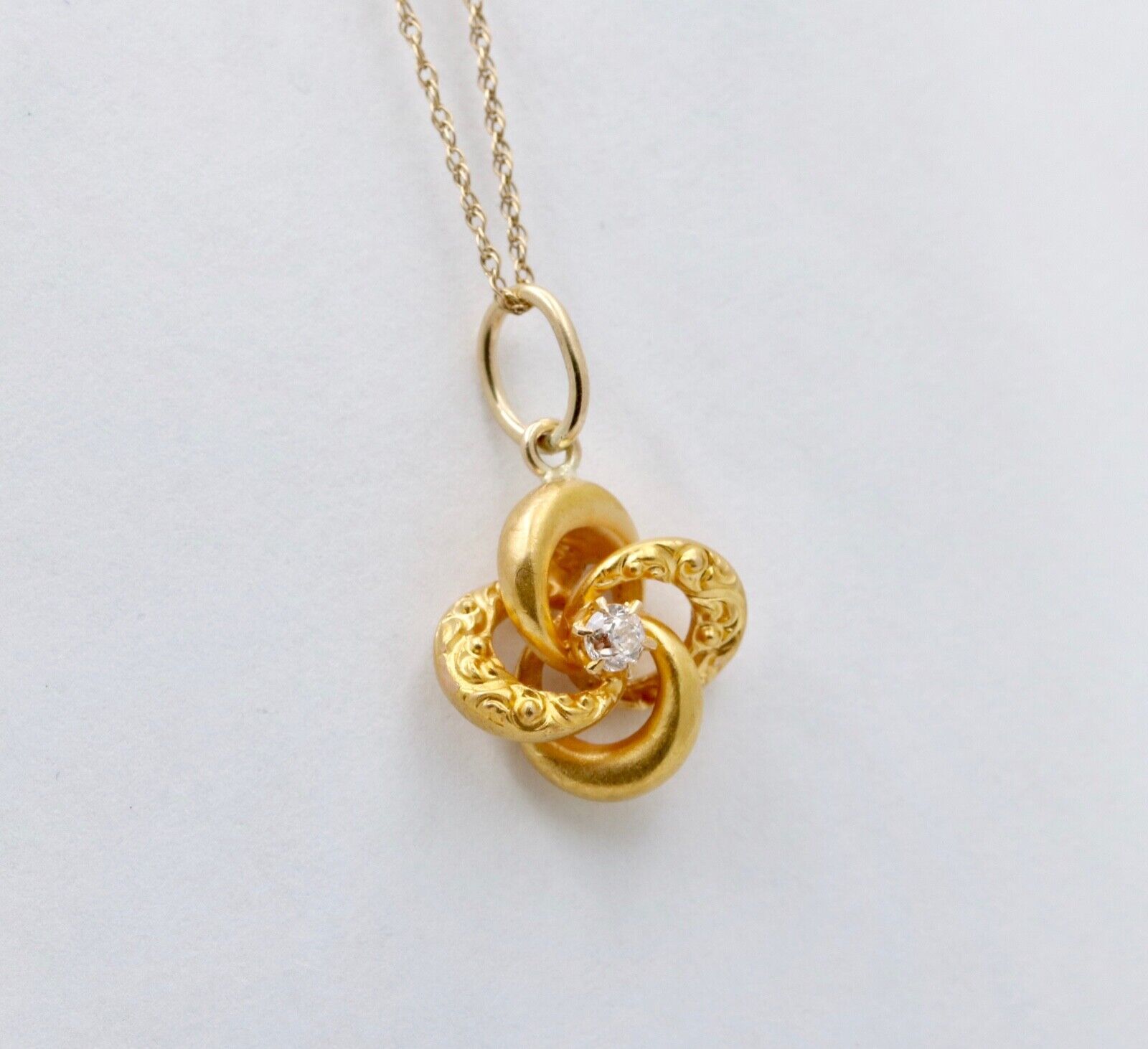 Art Deco Infinity Hoops Diamond 18K Yellow Gold Pendant