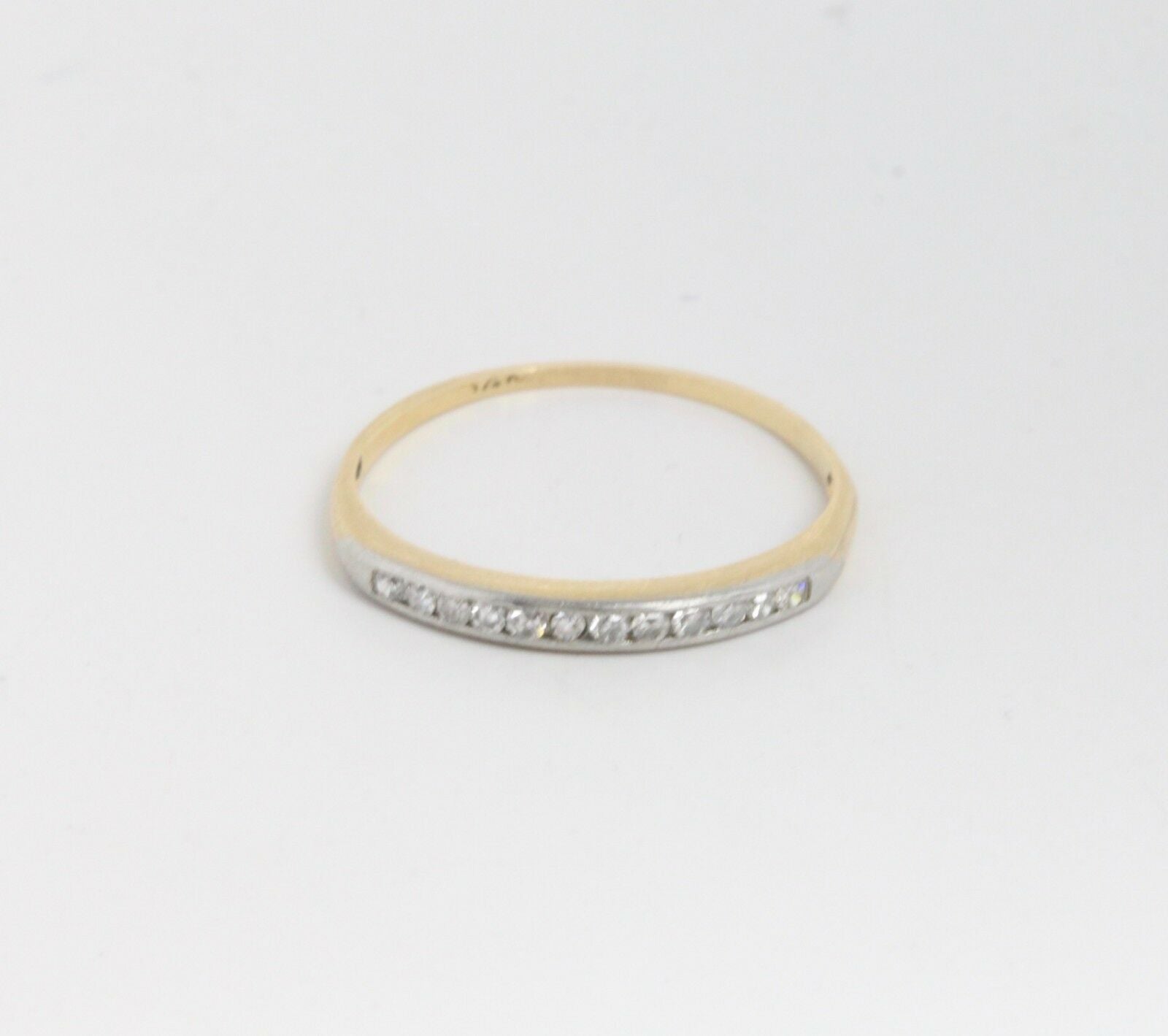 Vintage 14K Yellow Gold Diamond Wedding Band