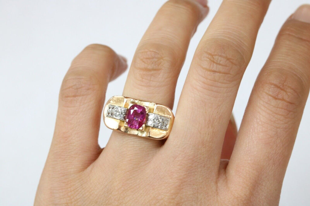 Retro 1940’s Pink Sapphire and Diamond 18K Yellow Gold Ring