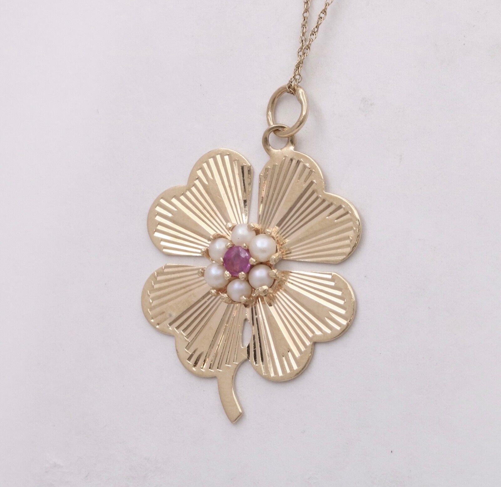Vintage 14K Yellow Gold Four Leaf Clover Pearl & Ruby Charm Pendant