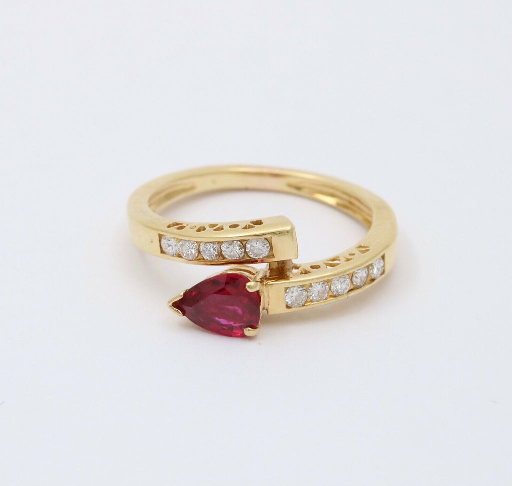 Vintage 18K Yellow Gold Bypass Snake Ruby and Diamond Ring Stacking Ring.