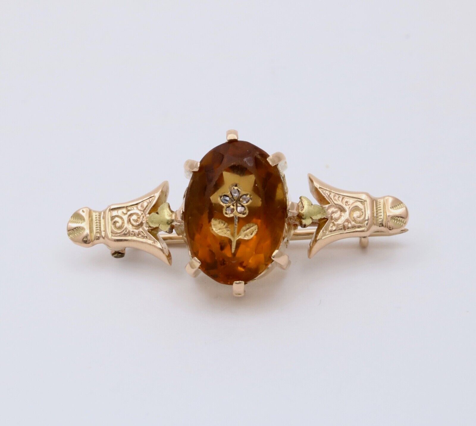 Antique Victorian 14K Yellow Gold Citrine flower Bar Pin.