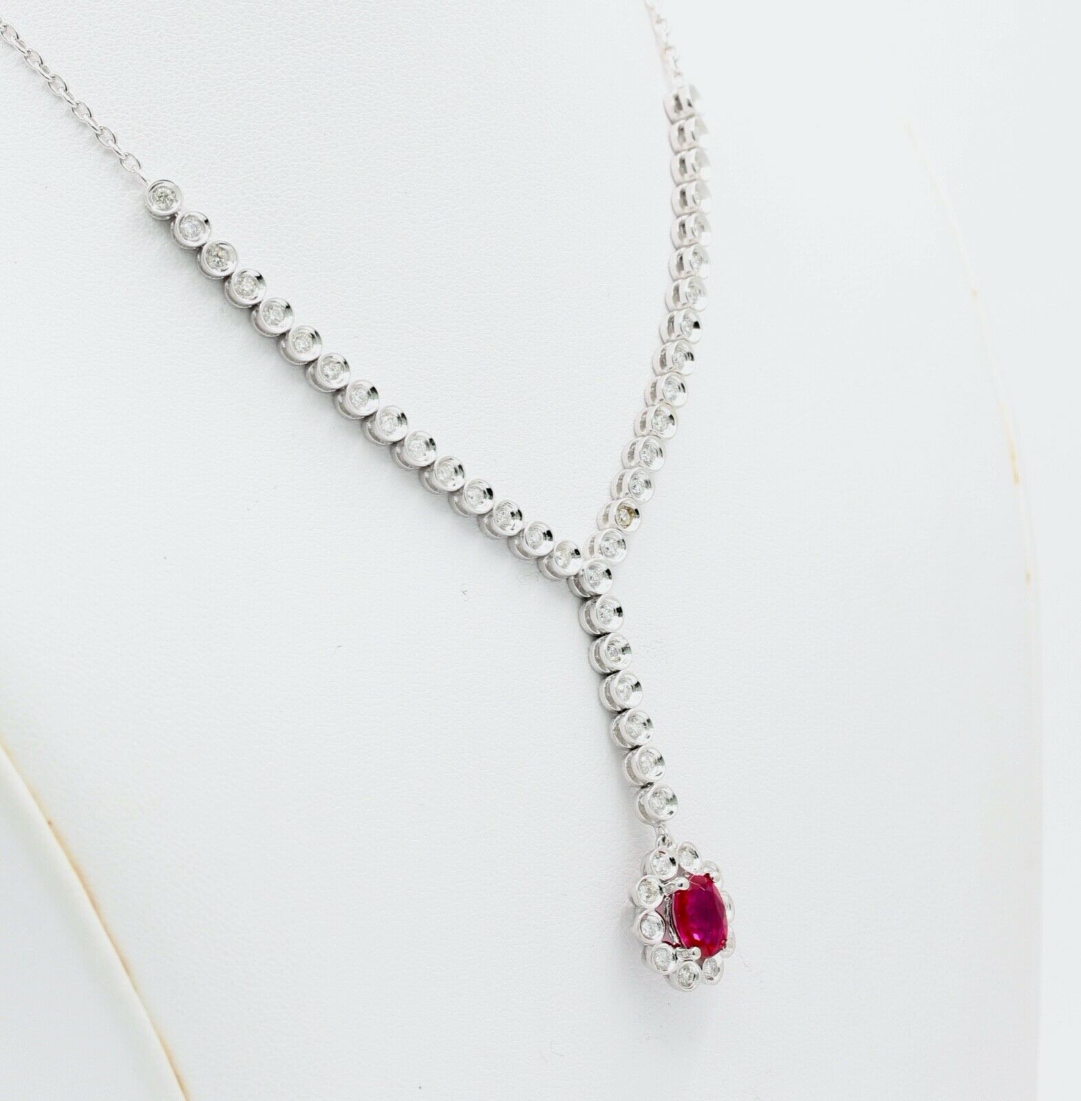 Vintage Ladies Oval Ruby Diamonds 18K White Gold Necklace