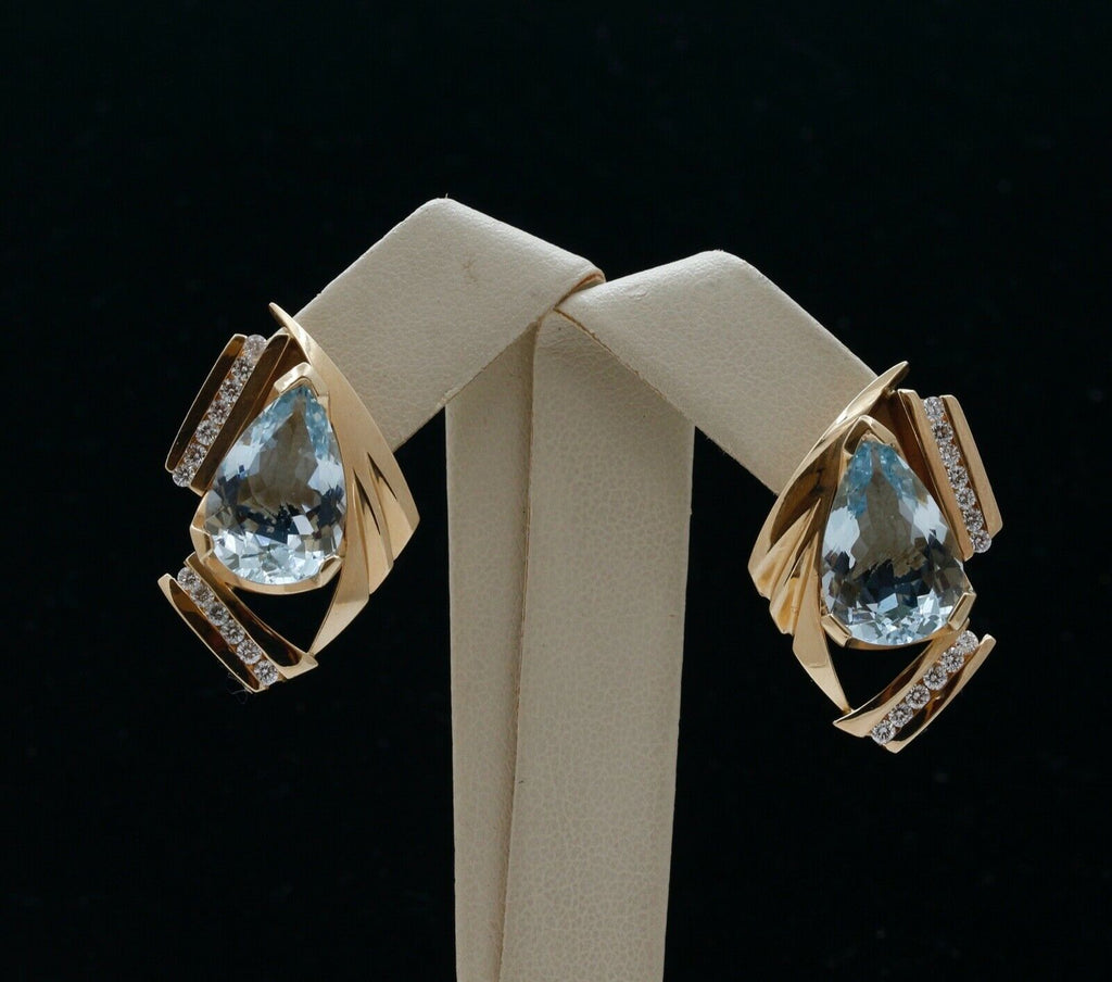 Luxury Earrings!!!! Large Pear Aquamarines Diamonds 14K Yellow Gold Earrings