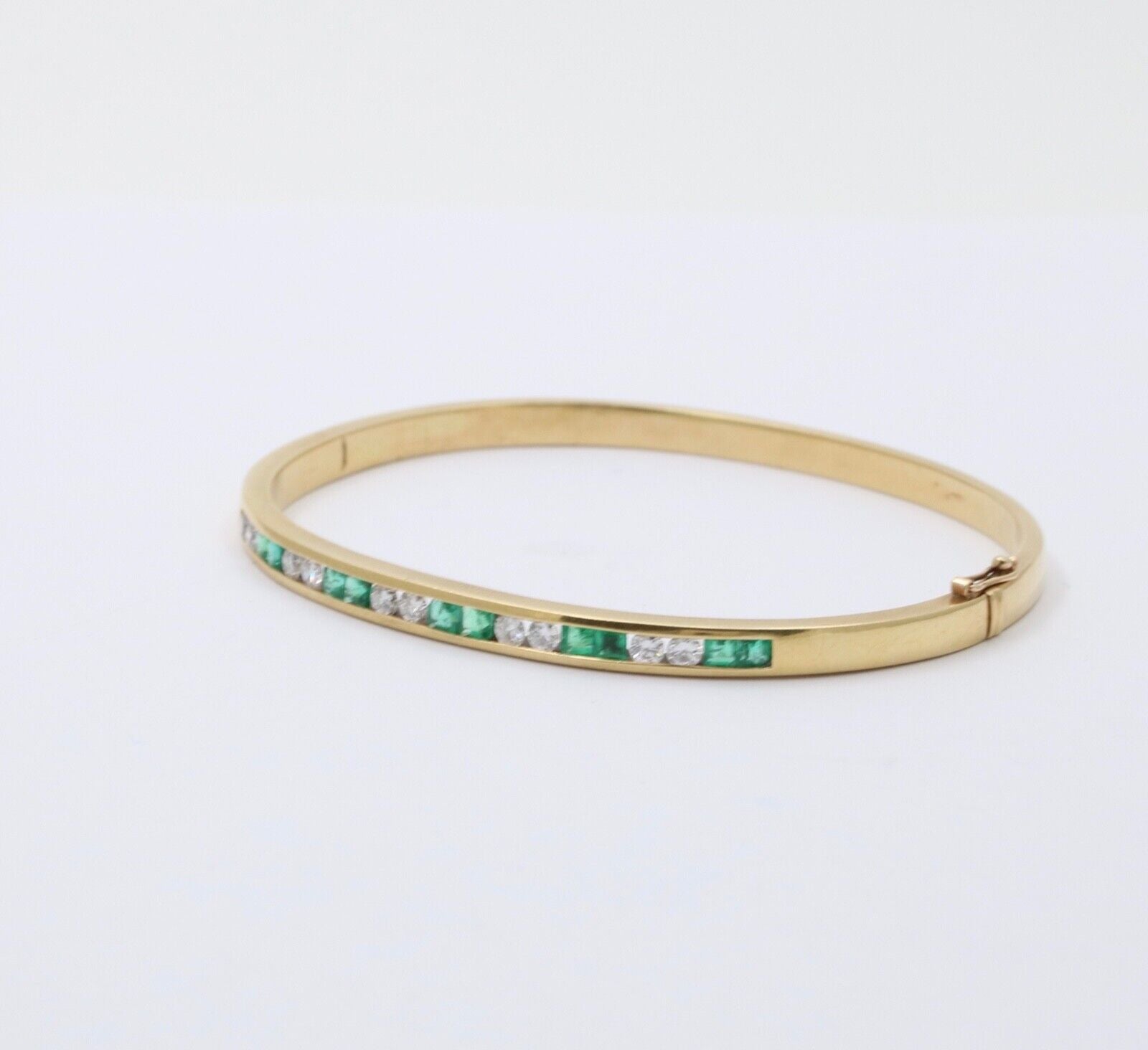 Vintage Emerald Diamond 18K Yellow Gold Bangle Bracelet