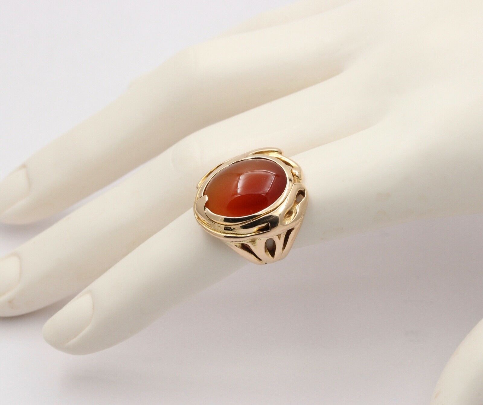 Art Nouveau Agate 14K Yellow Gold Ring