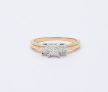 Load image into Gallery viewer, Vintage 14K Gold &amp; Platinum Princess Cut Three Stone Diamonds Engagement Ring, R
